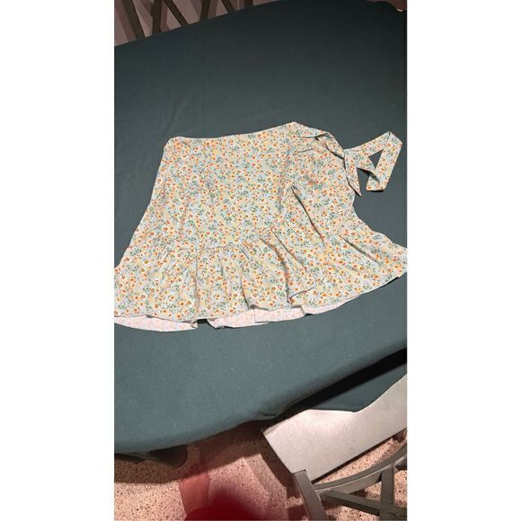 VIGOSS FLORAL WRAP SKIRT CORNFLOWER WOMENS SZ L NEW WITH TAGS - Picture 2 of 11